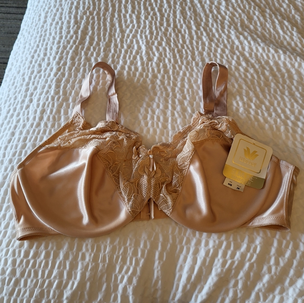 Wacoal minimizer bra 44D NWT